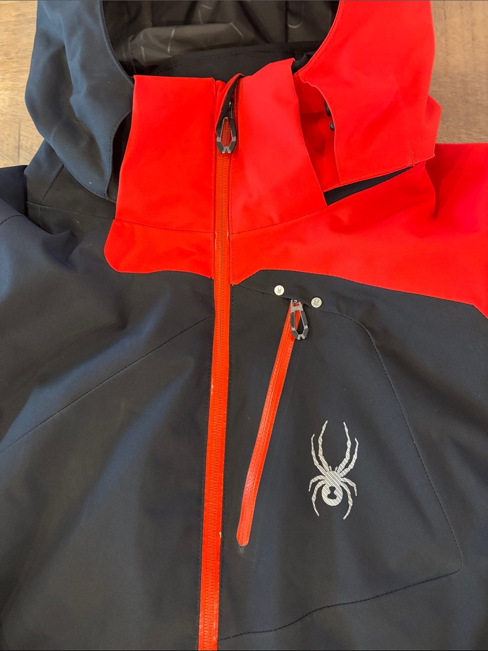 Spyder Men’s Winter Snow Snowboarding Winter Jacket Size XL Red & Black $450+ - Picture 2 of 5